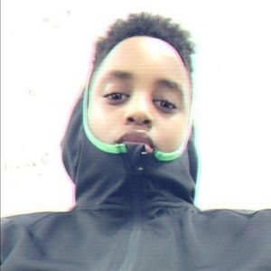 Meet your Posher, Elijah